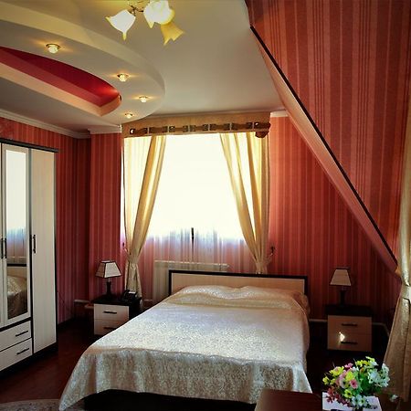 Bishkek Villa Hotel Екстериор снимка