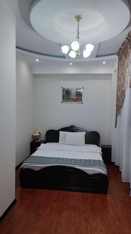 Bishkek Villa Hotel Екстериор снимка