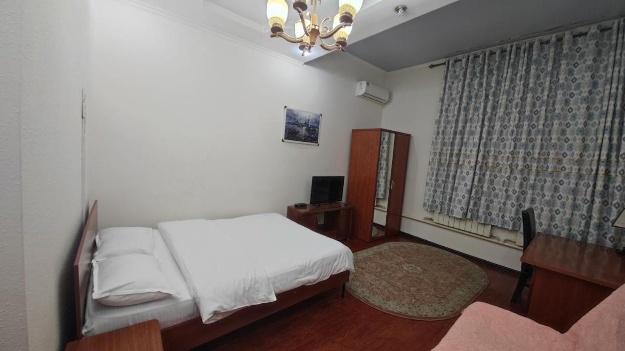 Bishkek Villa Hotel Екстериор снимка