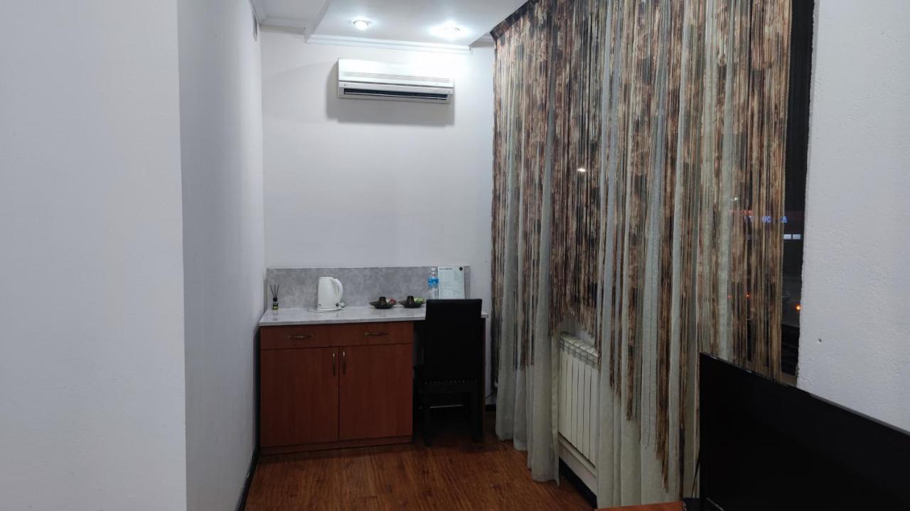 Bishkek Villa Hotel Екстериор снимка
