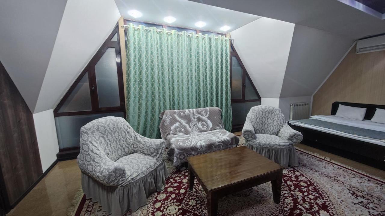 Bishkek Villa Hotel Екстериор снимка