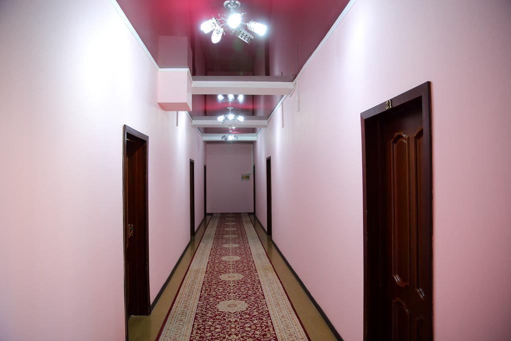 Bishkek Villa Hotel Екстериор снимка